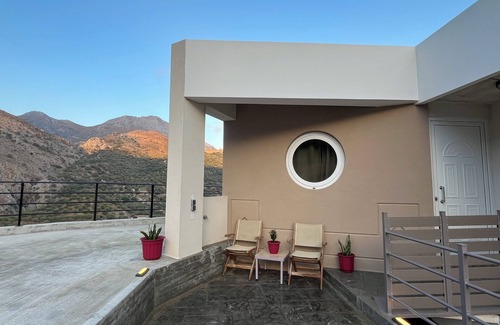 Agios Vasileios Apartment | Capostagno House Karolos