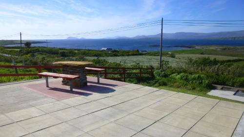 Eyeries Bed & Breakfast | Oceanfront Cappa House B&B with Breakfast & View