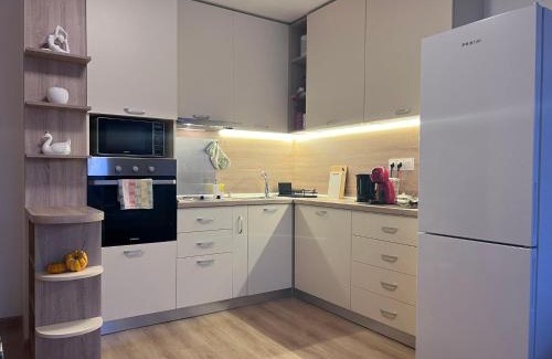 Ovcha Kupel Apartment | Budget-Friendly Cappuccino Apartment - Rated 9.5 by Guests