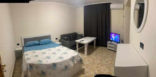 Lezhe Apartment | Budget-Friendly Cappuccino City Center Apartment Near Attractions