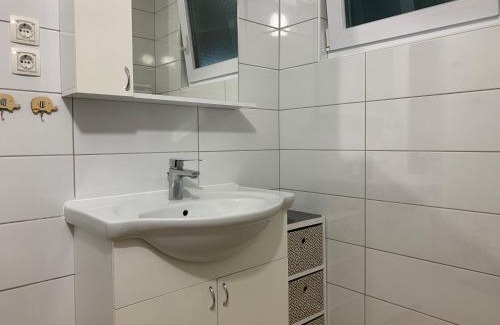 Osijek Apartment | Top-Rated CappucciNo25 Osijek: Pet & Child Friendly Retreat