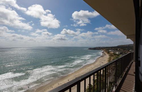 North Pacific Beach Resort | Oceanfront Capri by the Sea with Pool and Hot Tub Amenities