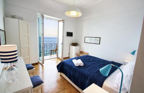 Marina Grande Bed & Breakfast | Oceanfront Capri Inn: Rated 9/10 with Breakfast & Hot Tub