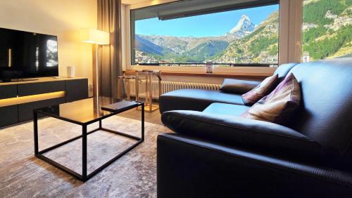 Zermatt Apartment | Capri Matterhorn View