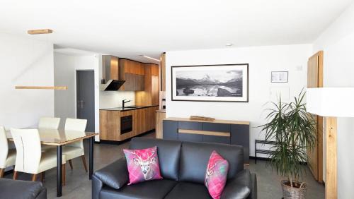 Zermatt Apartment | Capri Matterhorn View