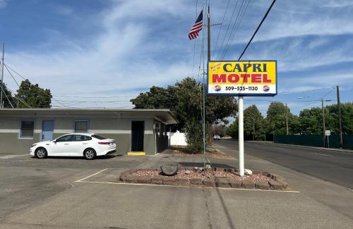 Walla Walla Hotel | Pet-Friendly Capri Motel with Ocean View and Accessibility