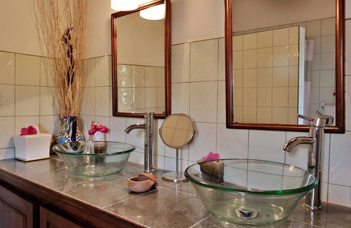 Cap Estate Villa | Capri- Stunning 9 bedroom villa in St Lucia