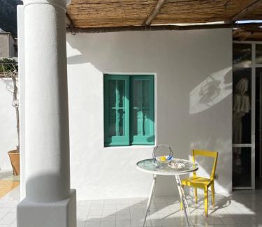 Marina Grande Villa | Family-Friendly Capri Suite Marina Grande with High Ratings