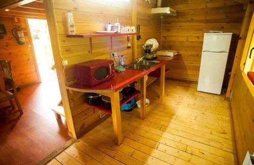 Villacarriedo Cabin | Explore Capricho Cabin: Family & Pet-Friendly Retreat