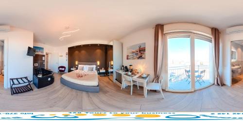 Municipio 2 House | Comforting Capruzzi Guest House with Hot Tub & Breakfast