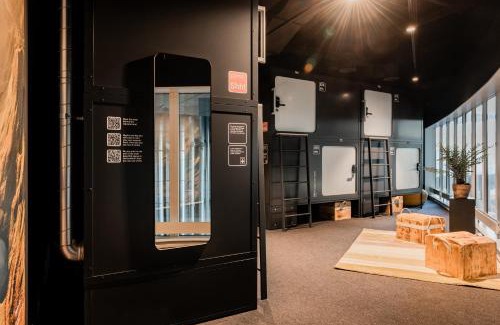 Kloten Hotel | Budget-Friendly Capsule Hotel near Zurich Airport