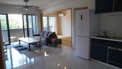 Sakimotobu Apartment | Captain Kangaroo Condo - Vacation STAY 88633v