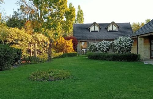 Hope Bed & Breakfast | Captain's garden B'nB