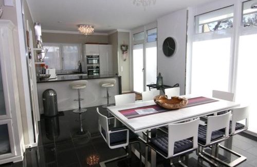 Karlshagen House | Captain's House: Family-Friendly Holiday Retreat with Kitchen