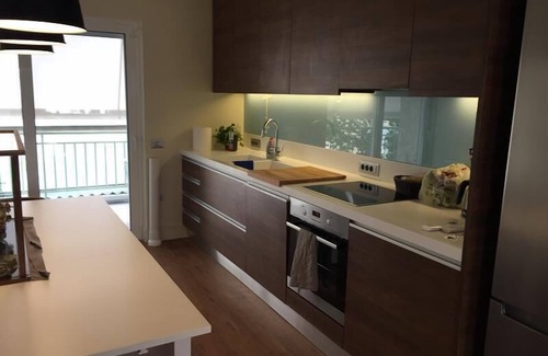 Nea Smirni Apartment | Indulge in Captain's Suite with Breakfast & Family Amenities