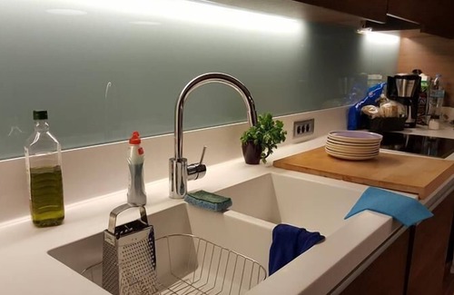 Nea Smirni Apartment | Indulge in Captain's Suite with Breakfast & Family Amenities