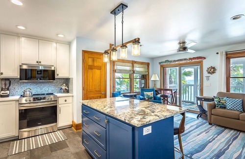 Carrabelle Apartment | Experience Captain's Quarters on Beautiful Carrabelle Beach
