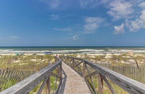 Port St. Joe House | Oceanfront Bliss at Captain's Quarters - 4-Star Stay