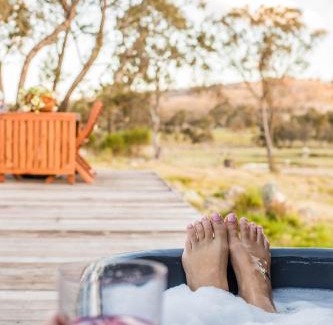Tenterfield Other | Captain Thunderbolt Bubbletent at Mirumiru