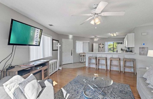 Miramar Beach Villa | Captains Cove @ Crystal Village | 2 Block 2 Beach | Pool View | Free Fun Pass