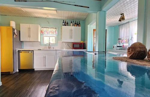 Cleora House | Captains Hide Awaynn