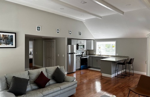 North Eastham Hotel | Comfortable Captains Quarters Motel with Family Amenities