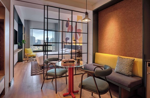 Changning Hotel | Modern Comfort at Caption by Hyatt Zhongshan Park Shanghai