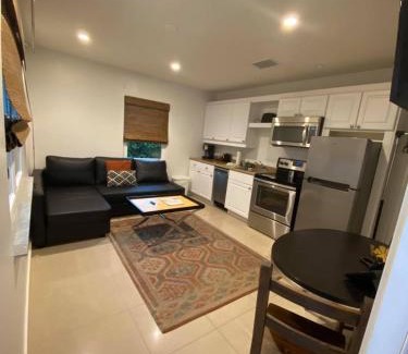 Siesta Key Hotel | Seaside Retreat at Captiva Beach Resort with Private Access