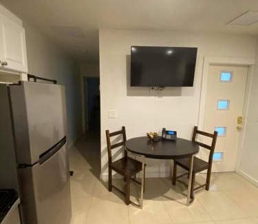 Siesta Key Hotel | Seaside Retreat at Captiva Beach Resort with Private Access