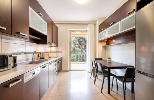 Chalandri Apartment | Inviting 2BR Apartment with Kitchen & Breakfast in Chalandri