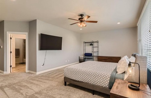 West Campus Apartment | Inviting 4BR Haven with Park View Near Downtown