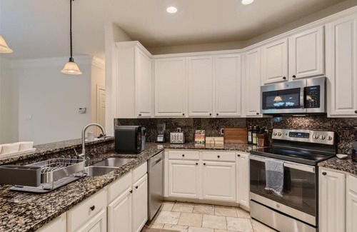 West Campus Apartment | Inviting 4BR Haven with Park View Near Downtown