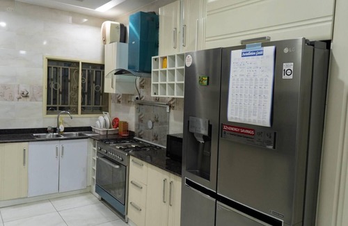 Ofin House | Inviting 5-Bed Penthouse in Lekki, Lagos with Breakfast