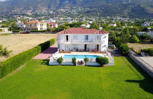 Kyrenia District Villa | Inviting 5-Bed Villa with Private Pool & Oceanfront Garden