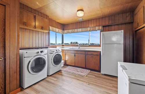 Moss Landing House | Experience Capurro Ranch: Oceanfront Retreat with Cottage