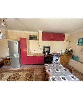 Zaqatala Apartment | Cozy Car House: Pet and Child-Friendly Retreat