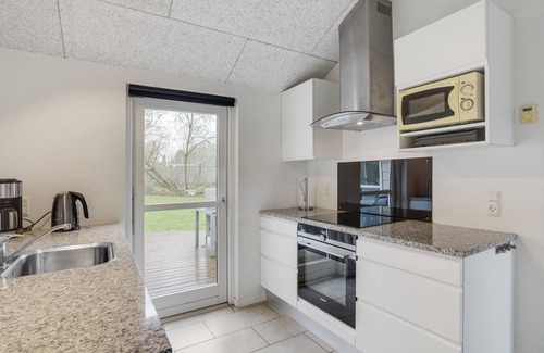 Aabenraa House | Cozy "Cara" Hotel - Steps from the Ocean with Pool Access