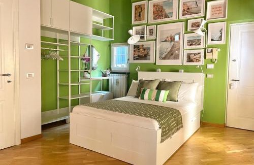 Genoa Historical Centre Apartment | Genova Trendy Attico Near the Acquario for Your Stay
