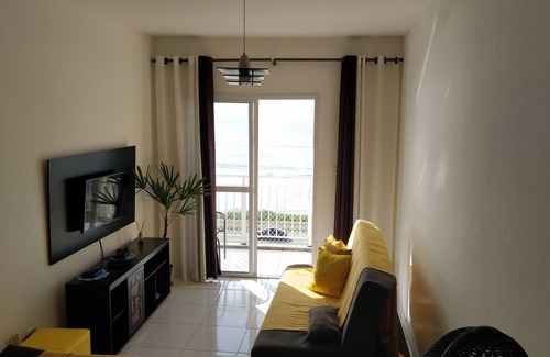 Caraguatatuba Apartment | Caraguatatuba facing the sea