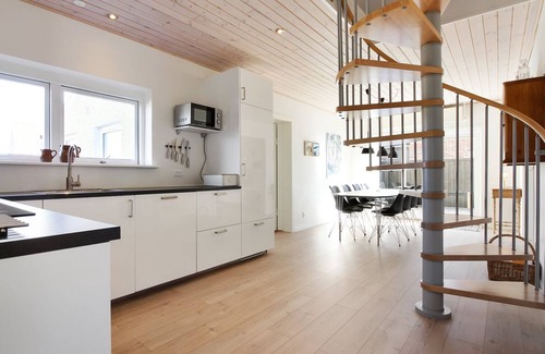 Skagen House | Relax at Caranus – 900m from the Sea with Ocean Views