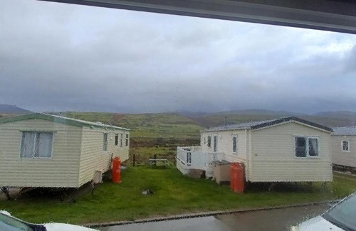 Talybont Resort | Pet-Friendly Retreat at Caravan 76 with Pool Access