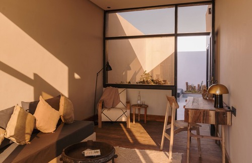 Dakhla Hotel | Experience Caravan by Habitas Dakhla: Pool & Ocean Views
