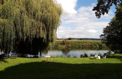 Neuilly Other | Discover Caravane Eriba by the Eure River - Guest Rated 8.7