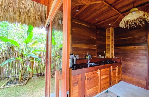 Moitas Hotel | Unforgettable Stays at Caravelas Praia with Pool & Spa