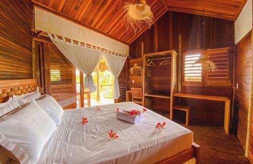 Moitas Hotel | Unforgettable Stays at Caravelas Praia with Pool & Spa