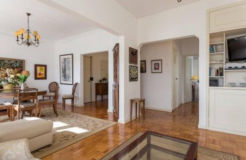 Carcavelos Apartment | Family-Friendly Getaway at Carcavelos Holiday Beach Apartment