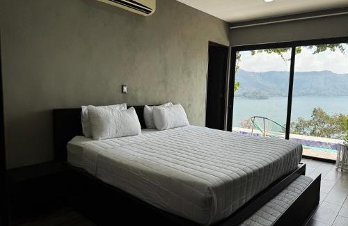 Coatepeque Hotel | Enjoy Ocean Views at Cardedeu Hotel Lago de Coatepeque