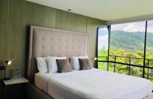 Coatepeque Hotel | Enjoy Ocean Views at Cardedeu Hotel Lago de Coatepeque