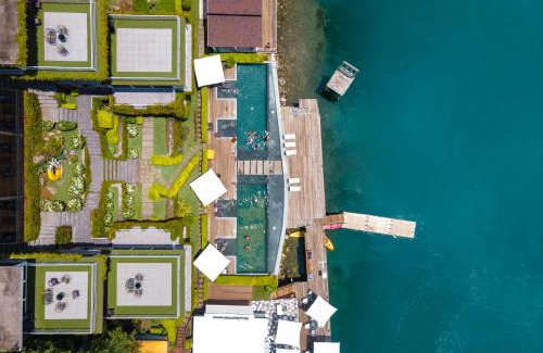 Coatepeque Hotel | Elegant Cardedeu Residence with Pool & Oceanfront Views