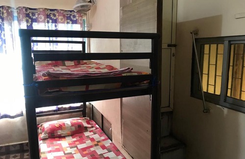Mumbai House | Budget-Friendly Stays at Care Dormitory - Family Welcome!
